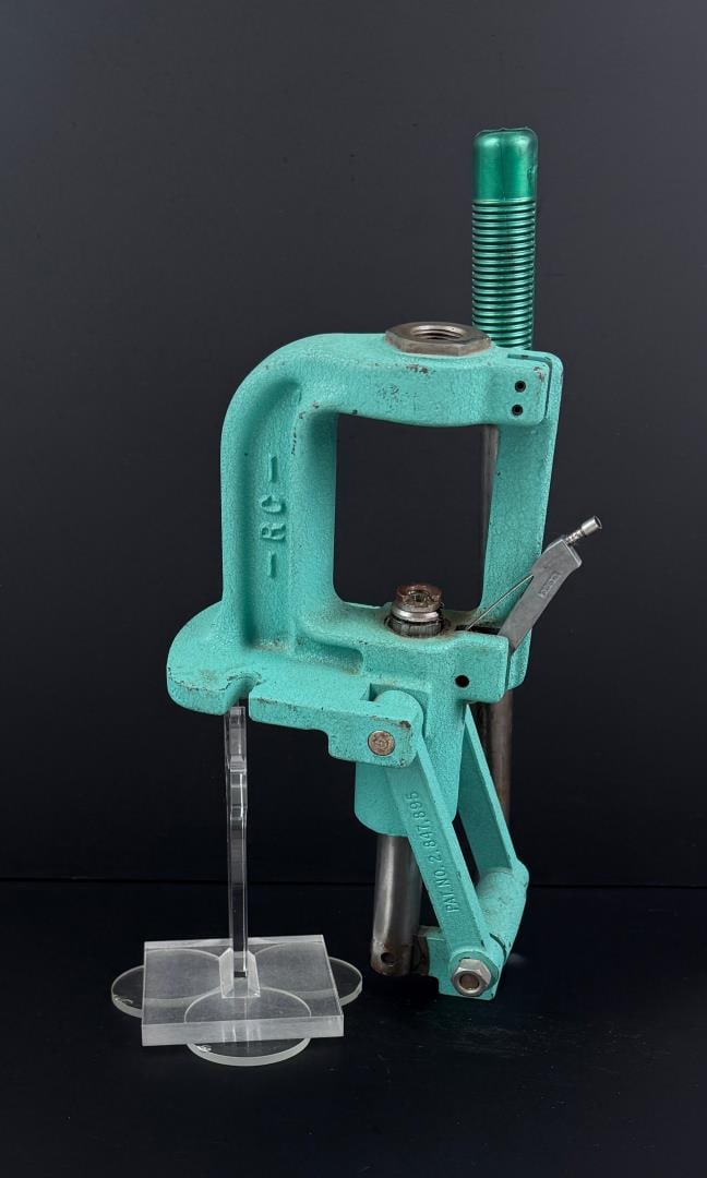 RCBS Rock Chucker Reloading Press - 4