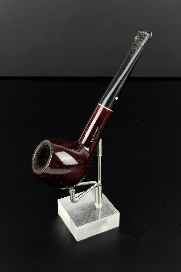 Kaywoodie Drinkless Estate Tobacco Smoking Pipe: 5 3/4" long.