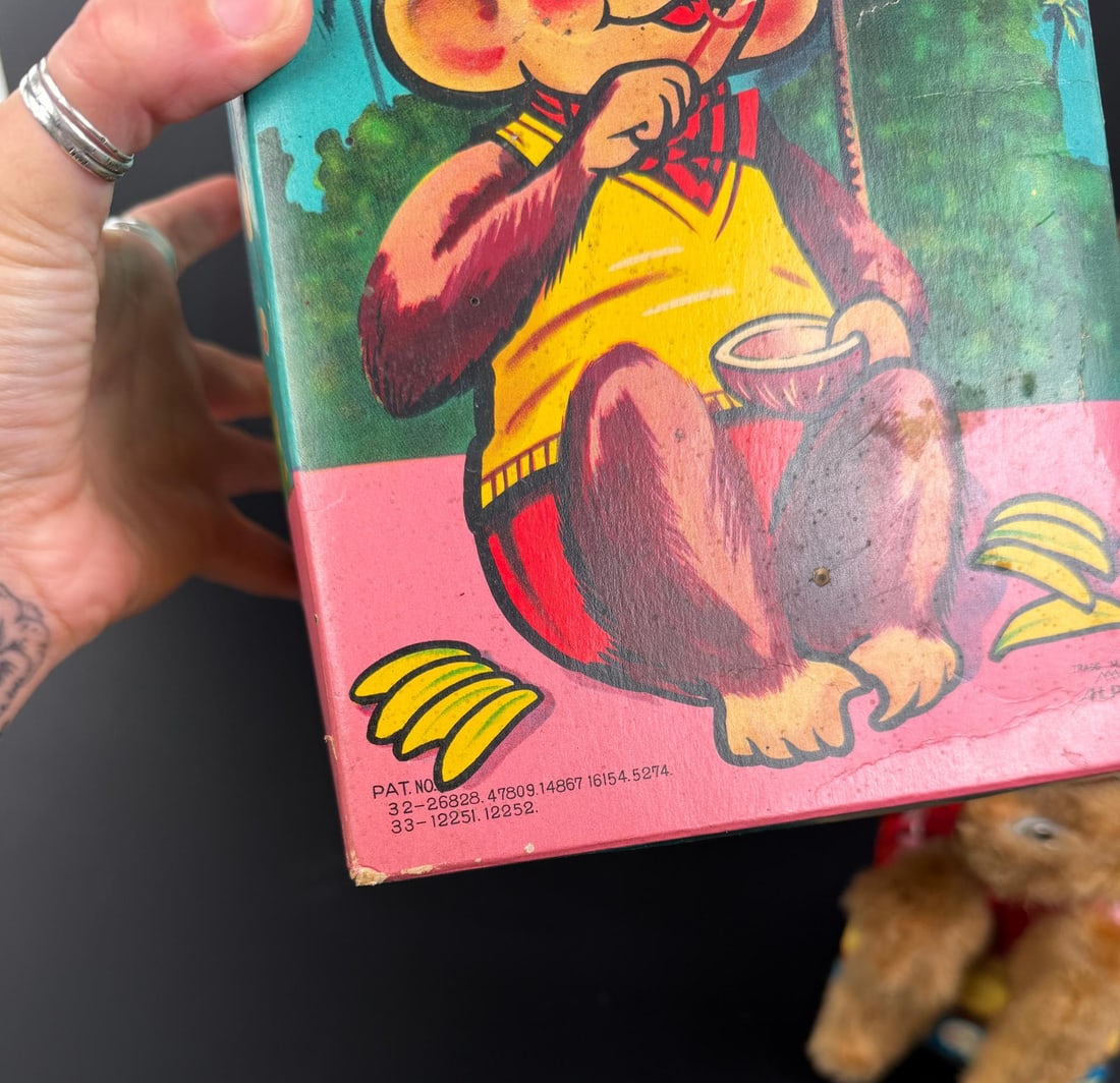 Alps Bubble Blowing Battery Operated Monkey Toy: Working.