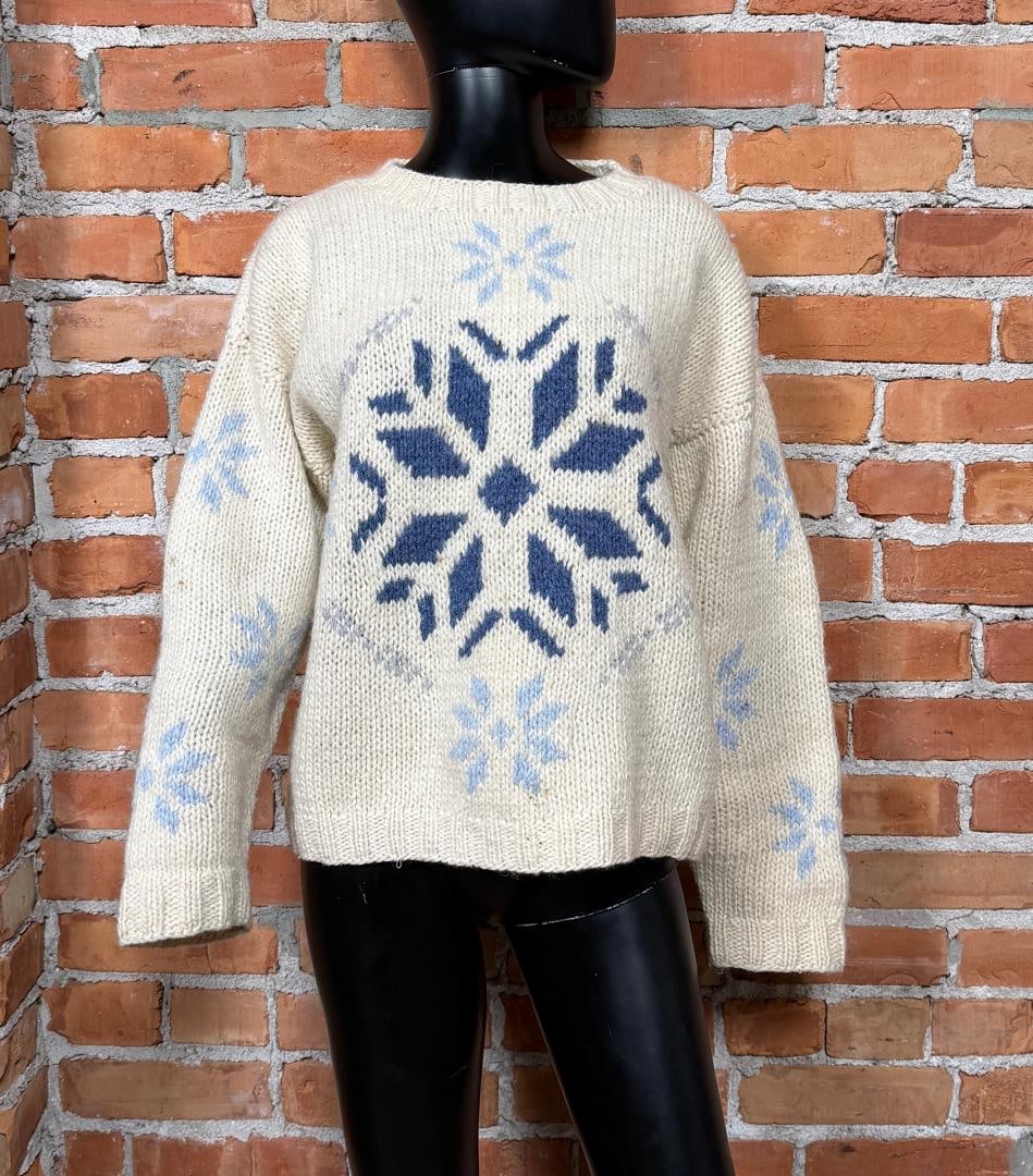 Vintage LL Bean Snowflake Knit Wool Sweater
