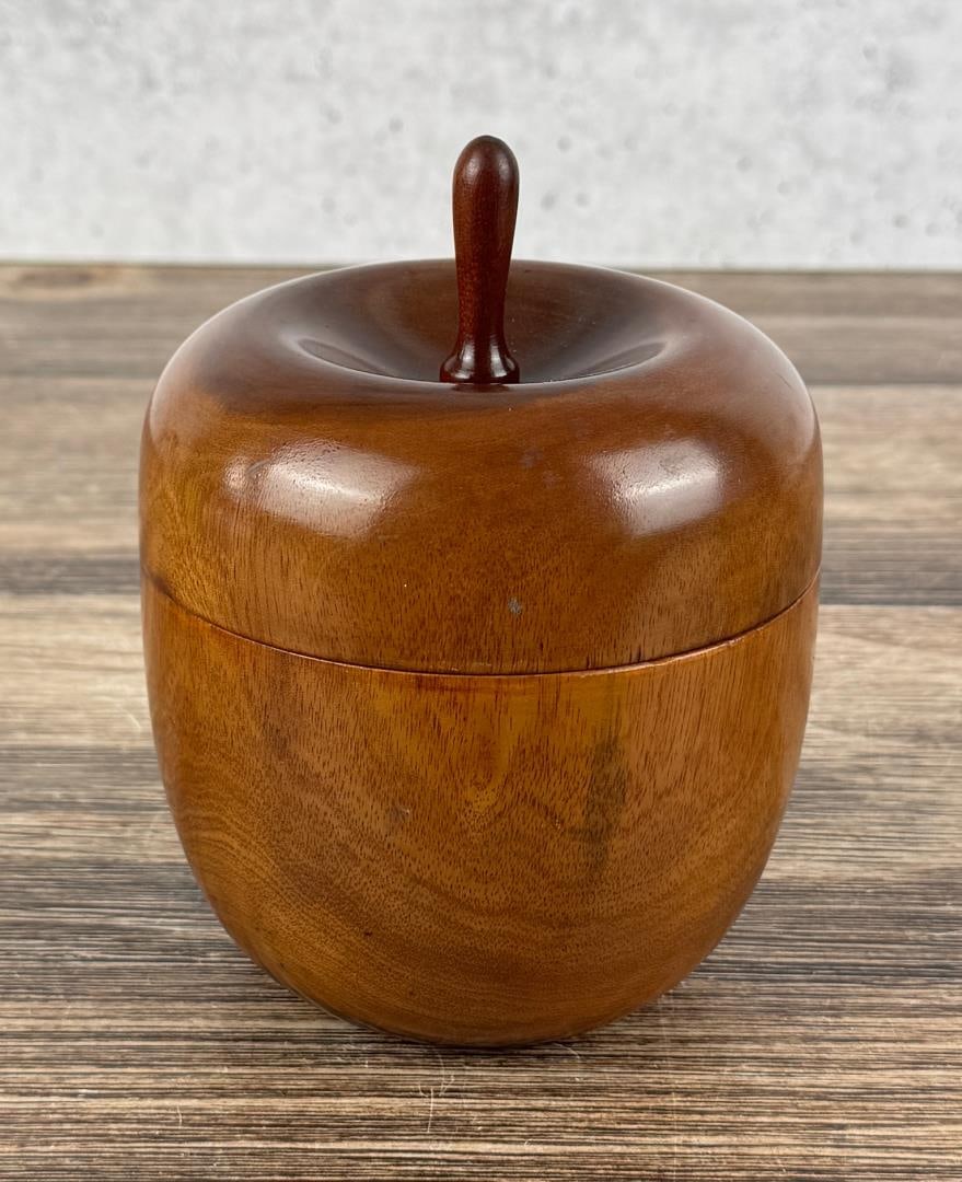 Treen Wood Apple Box (1 of 7)