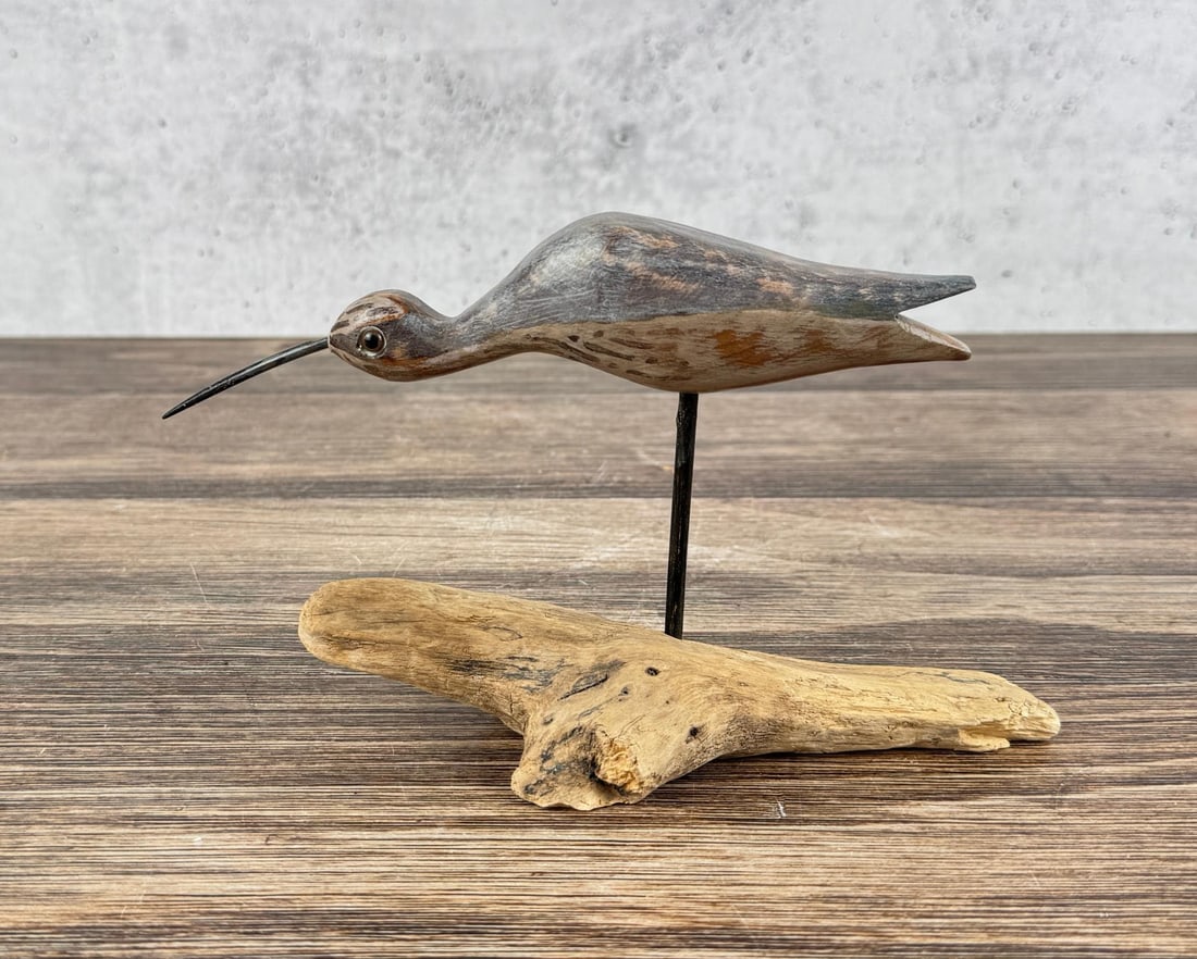 Byron Bruffee Sandpiper Curlew Shorebird Decoy: 2 7/8" by 5" by 8 7/8".