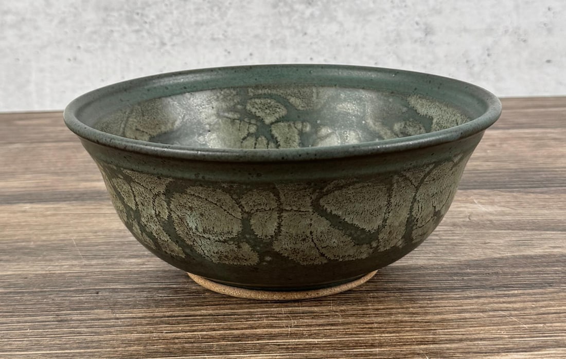 Green Crystalline Studio Pottery Bowl (1 of 7)