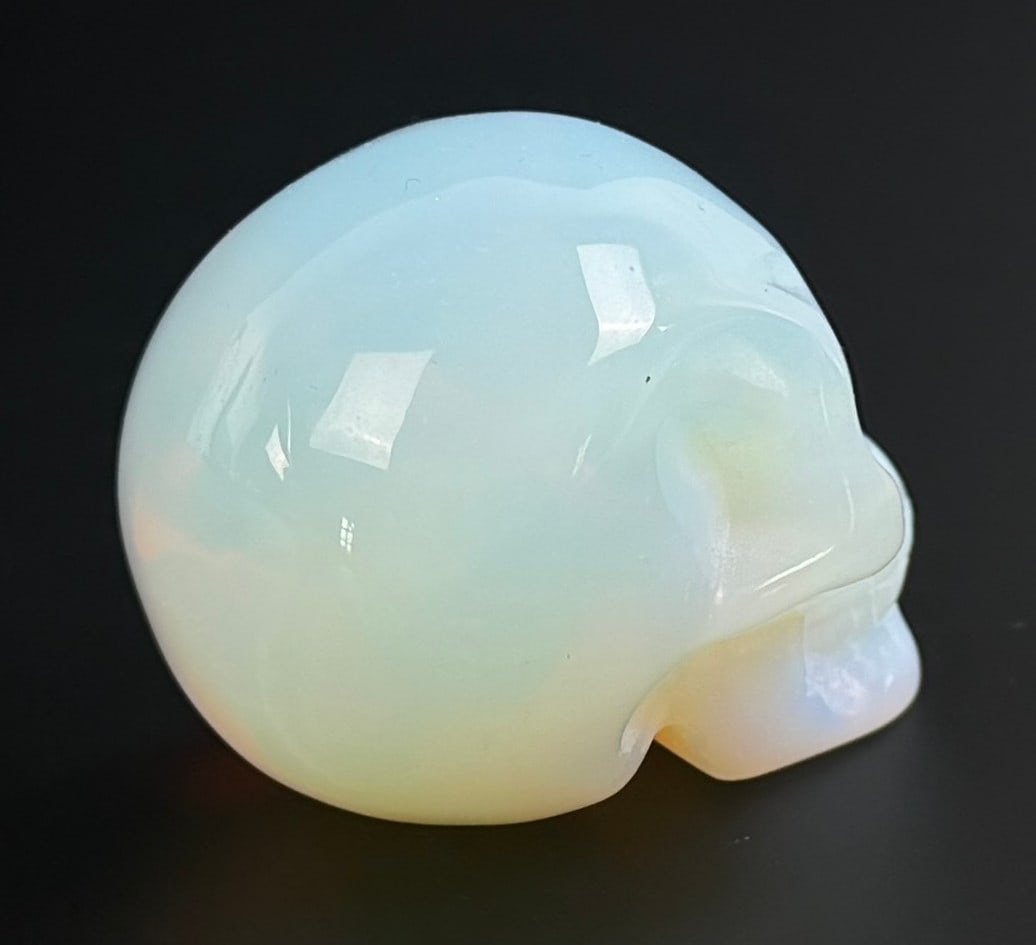 Opalite Skull Carving (1 of 4)