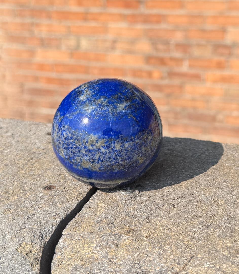 1900ct Lapis Lazuli Polished Sphere: 2 3/8" diameter. 380 grams.