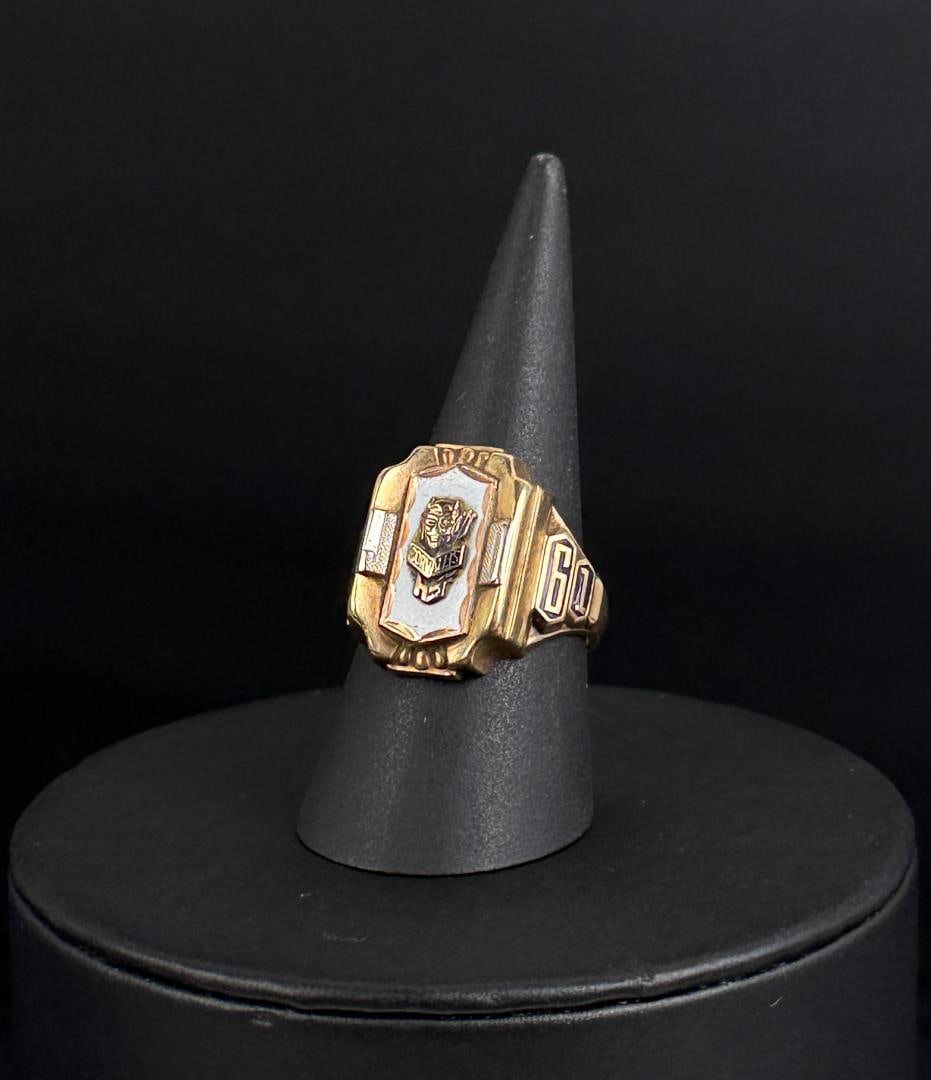 10k Gold Corvallis Montana Blue Devils Class Ring: 1961. 15.5 grams. Size 11. Lot requires payment via non credit card only.
