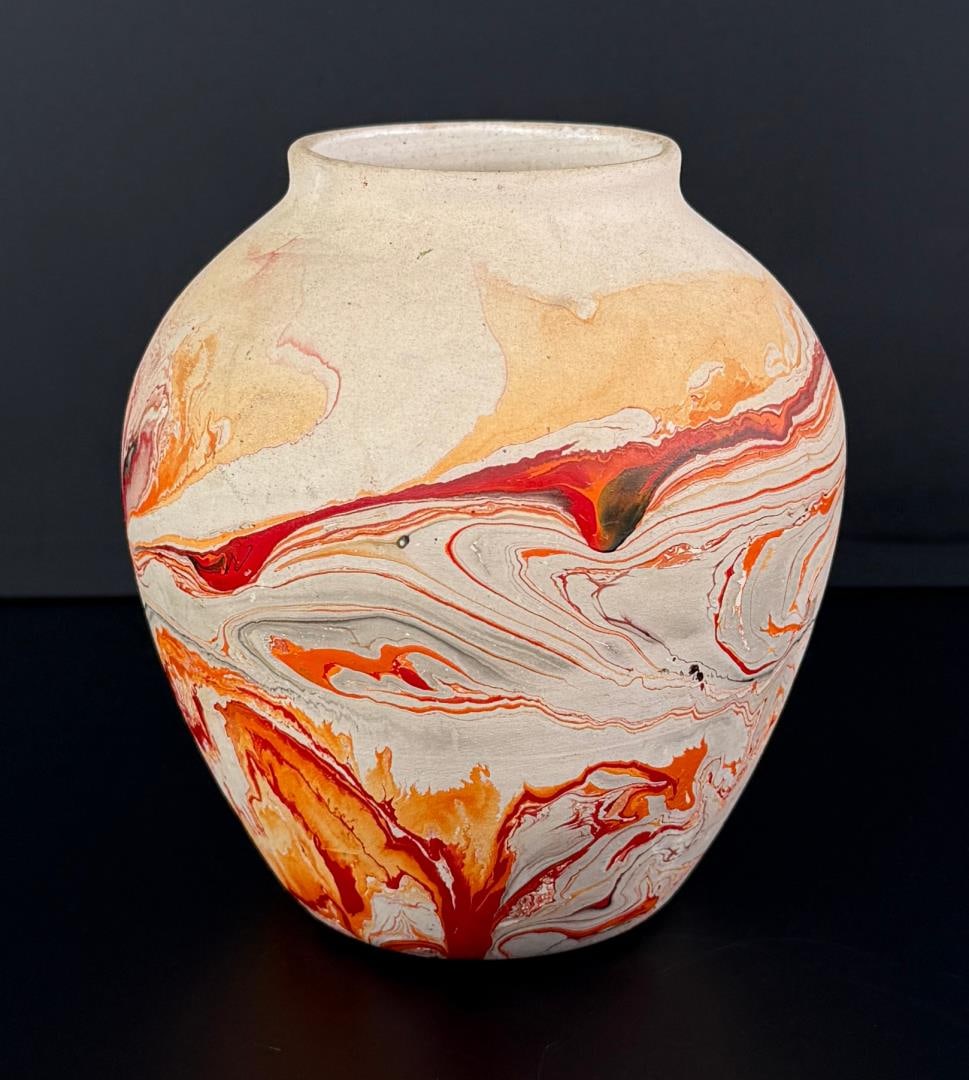 Nemadji Indian Pot Vase: 5" tall, 4 1/2" diameter.