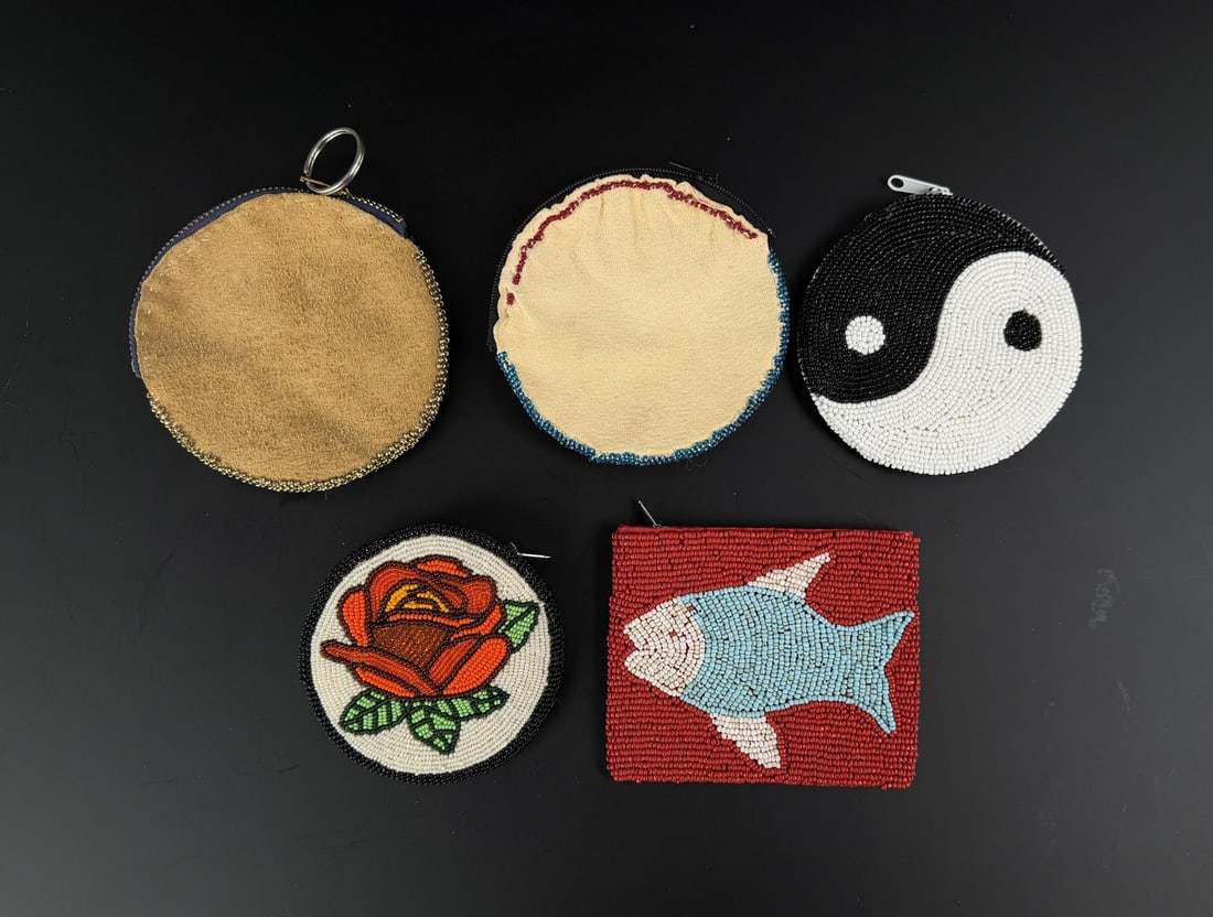 Blackfoot Native American Indian Beaded Pouches: Nice grouping. The largest circular purse is 4 3/4" diameter. Second Half of the 20th Century.