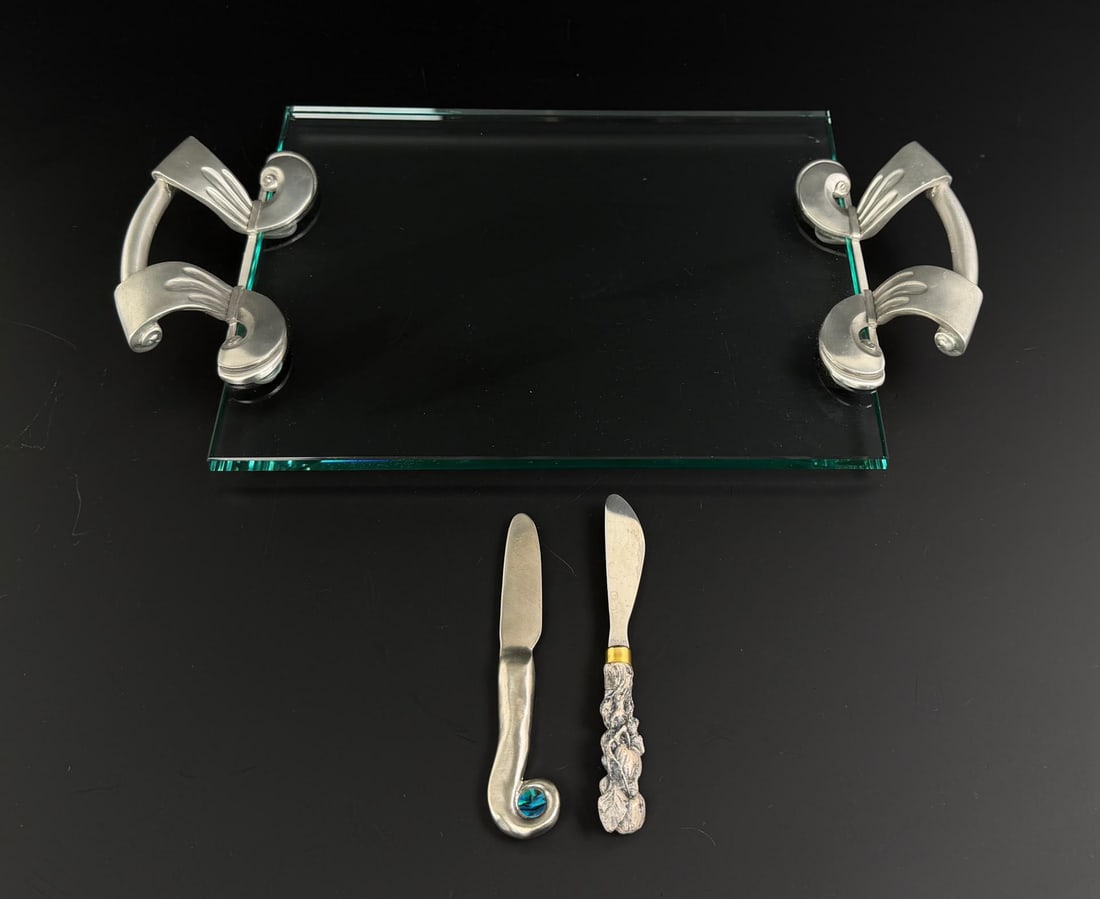 Arthur Court Pewter Cheese Knives Cutting Board: Cutting Board is made by Seagull.