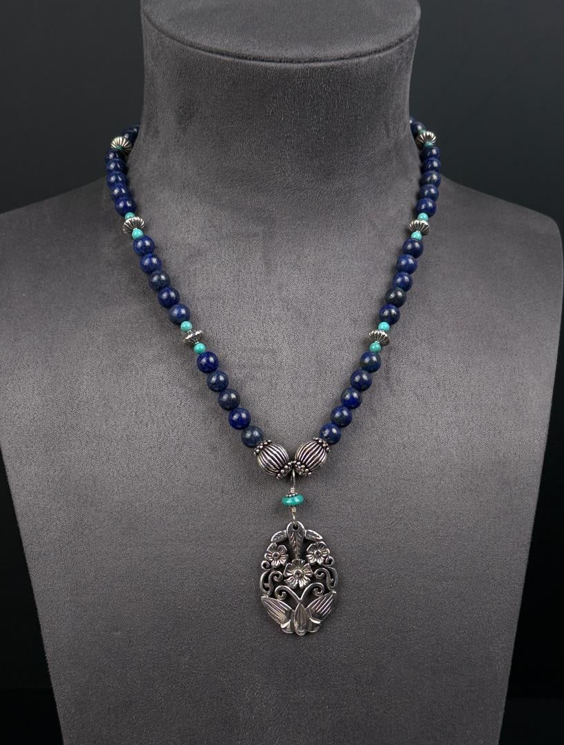 Sterling Silver Lapis Lazuli Necklace (1 of 7)