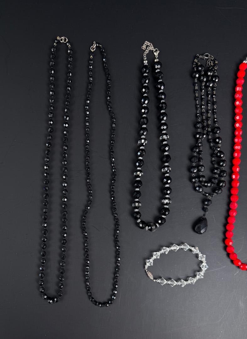 Art Deco Faceted Glass Flapper Necklaces: Nice grouping