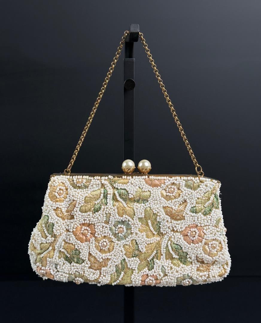 1950s Jolles Originals Beaded Clutch Purse: Decent example