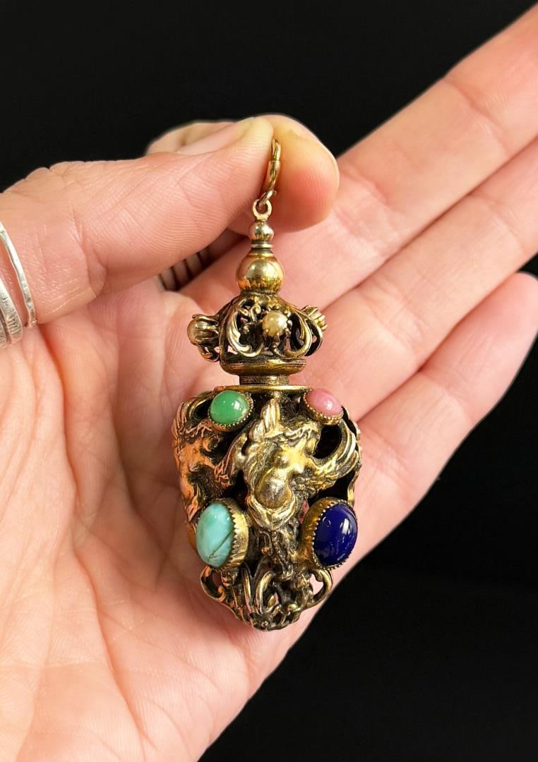 Victorian Semi Precious Stone Perfume Bottle: 2 1/4" long.