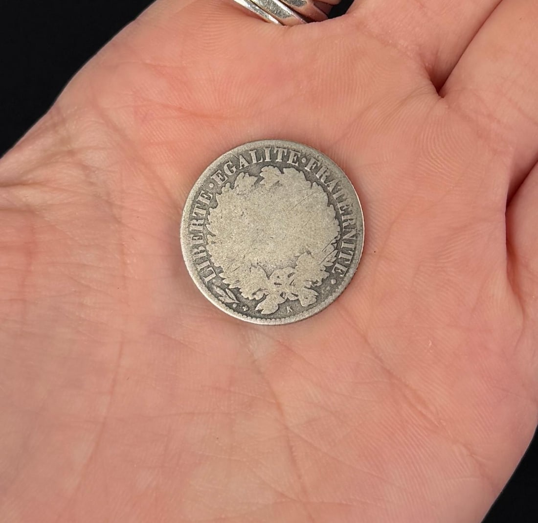 French Silver Franc Coin: 4.66 grams.