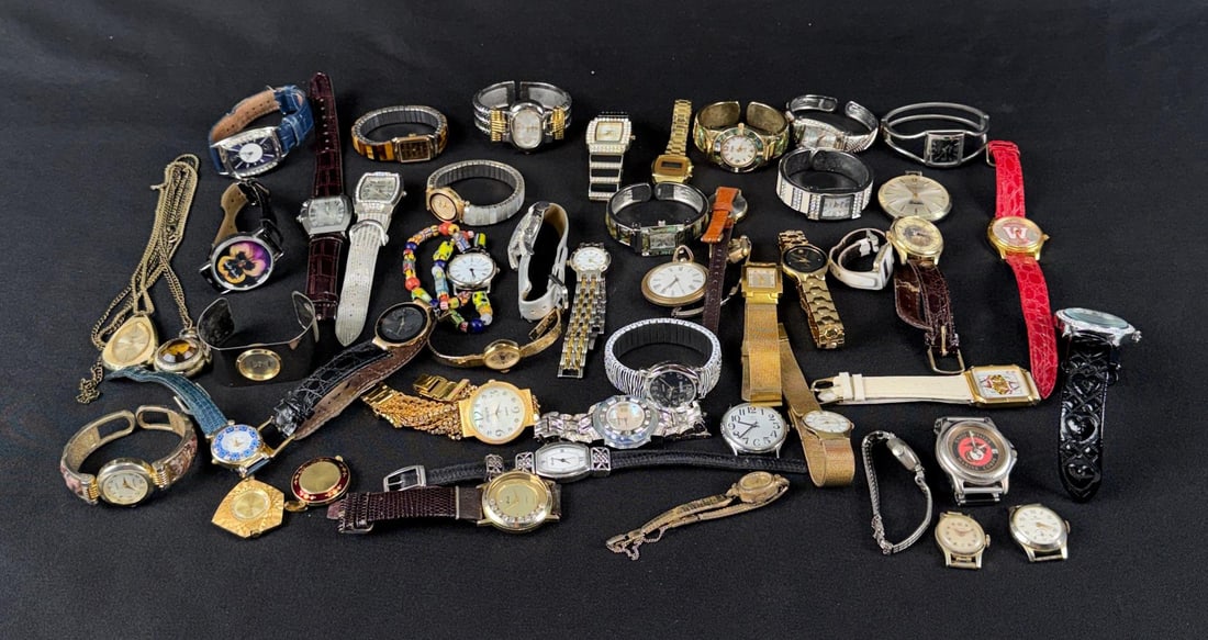 Collection of Mens and Womens Watches (1 of 7)