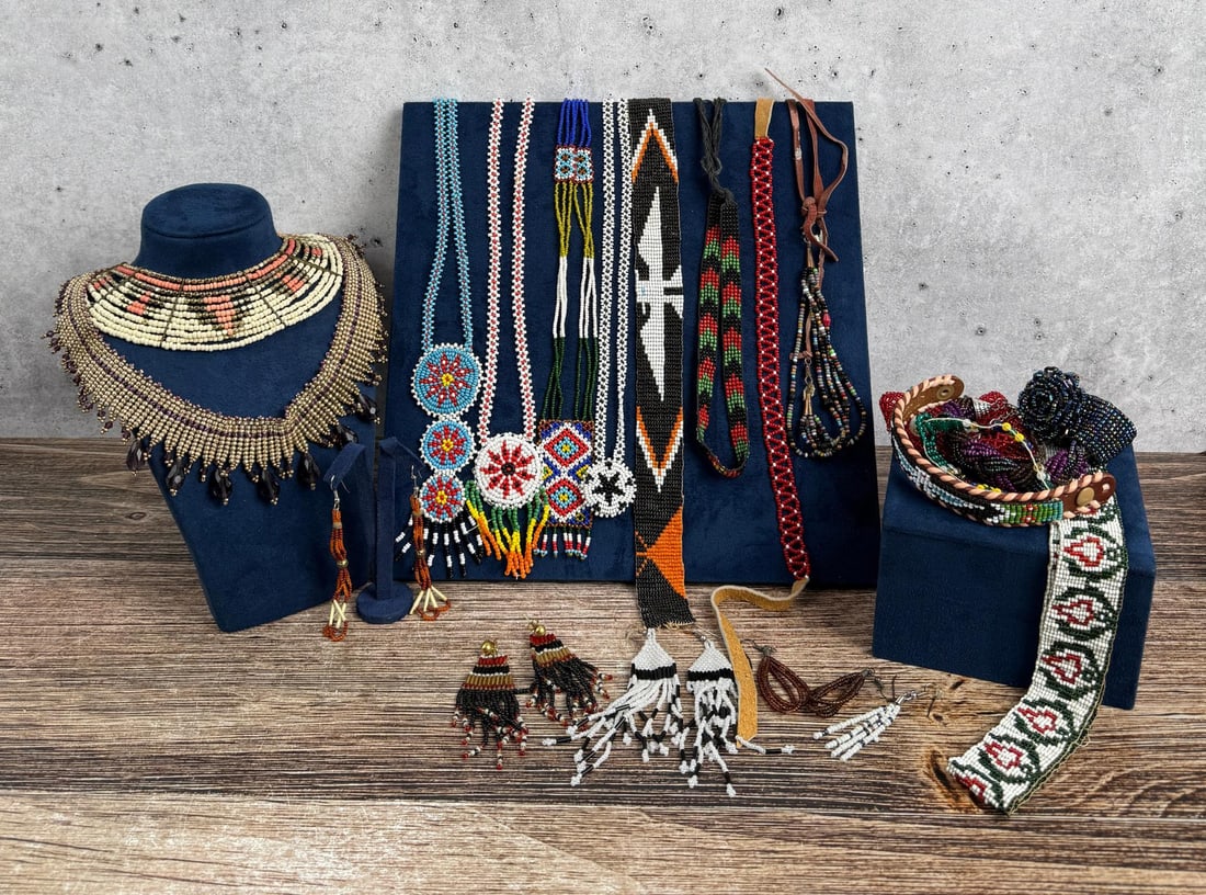 Native American Indian Beaded Jewelry (1 of 16)