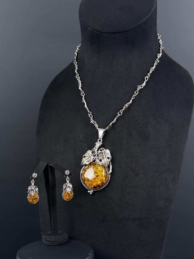 Sterling Silver Amber Necklace and Earrings (1 of 6)