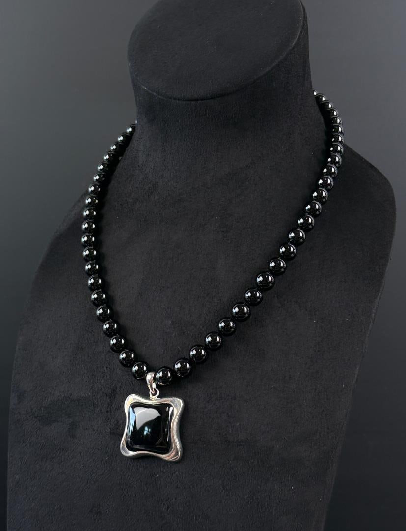 Barse Sterling Silver Onyx Necklace: 13 1/4" long as shown, 92.45 grams total weight.