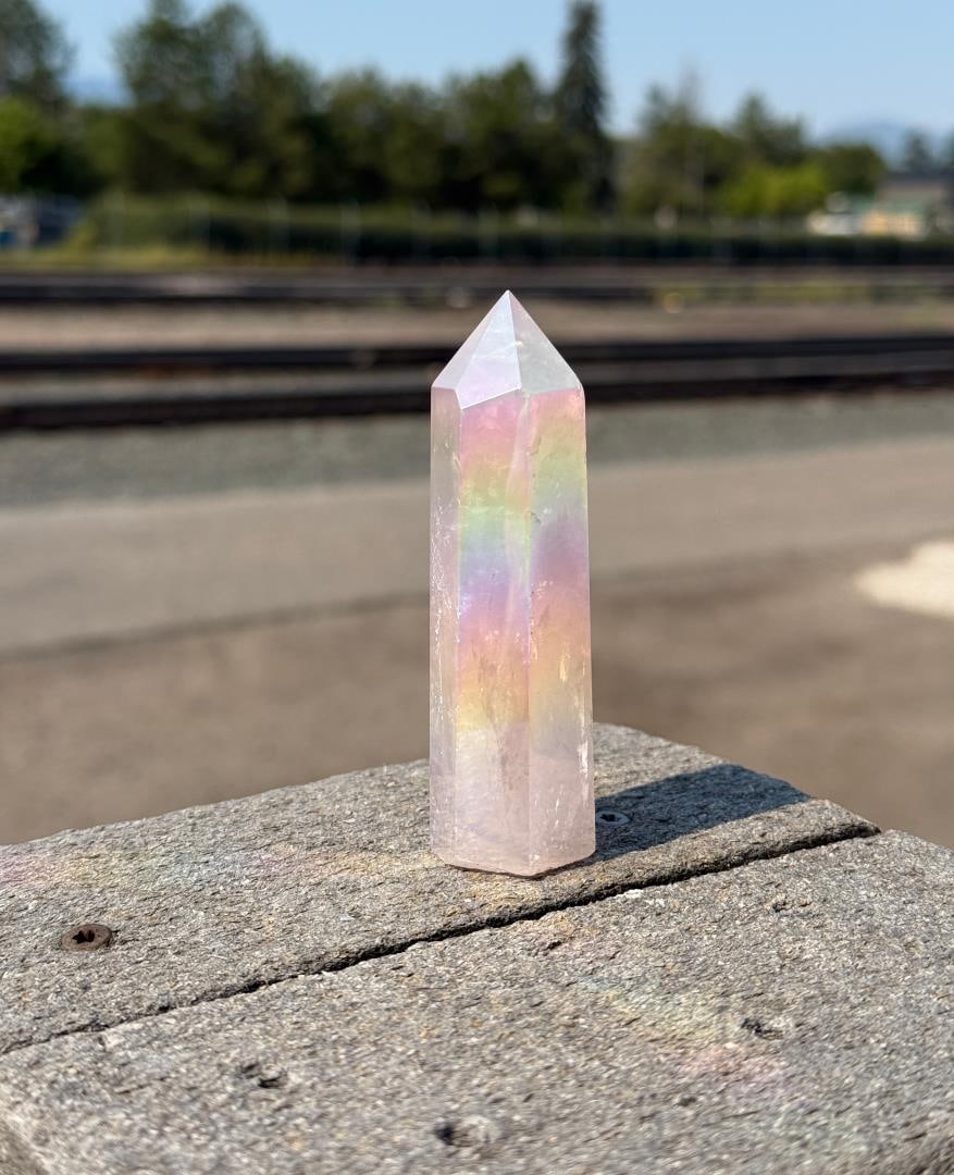 Angel Aura Rose Quartz Tower Obelisk: 1" by 3 5/8" tall, 104 grams.