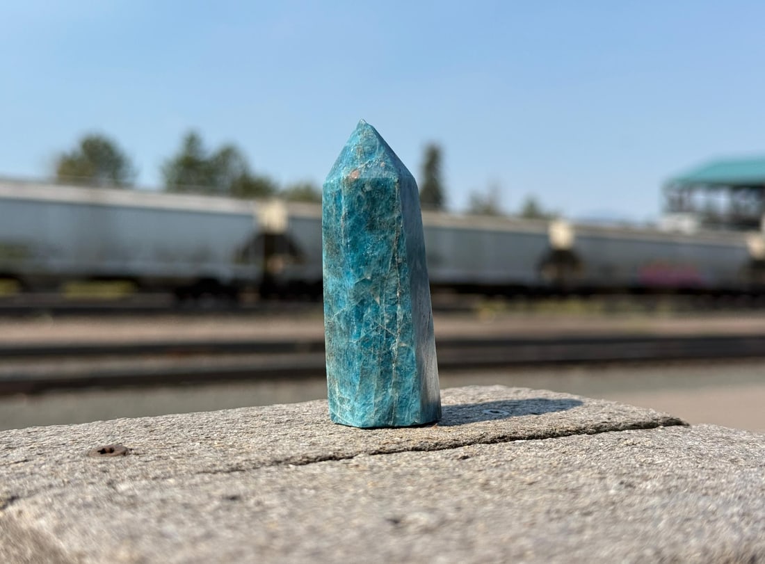 Apatite Crystal Tower Obelisk: 1" by 2 5/8" tall, 76 grams.
