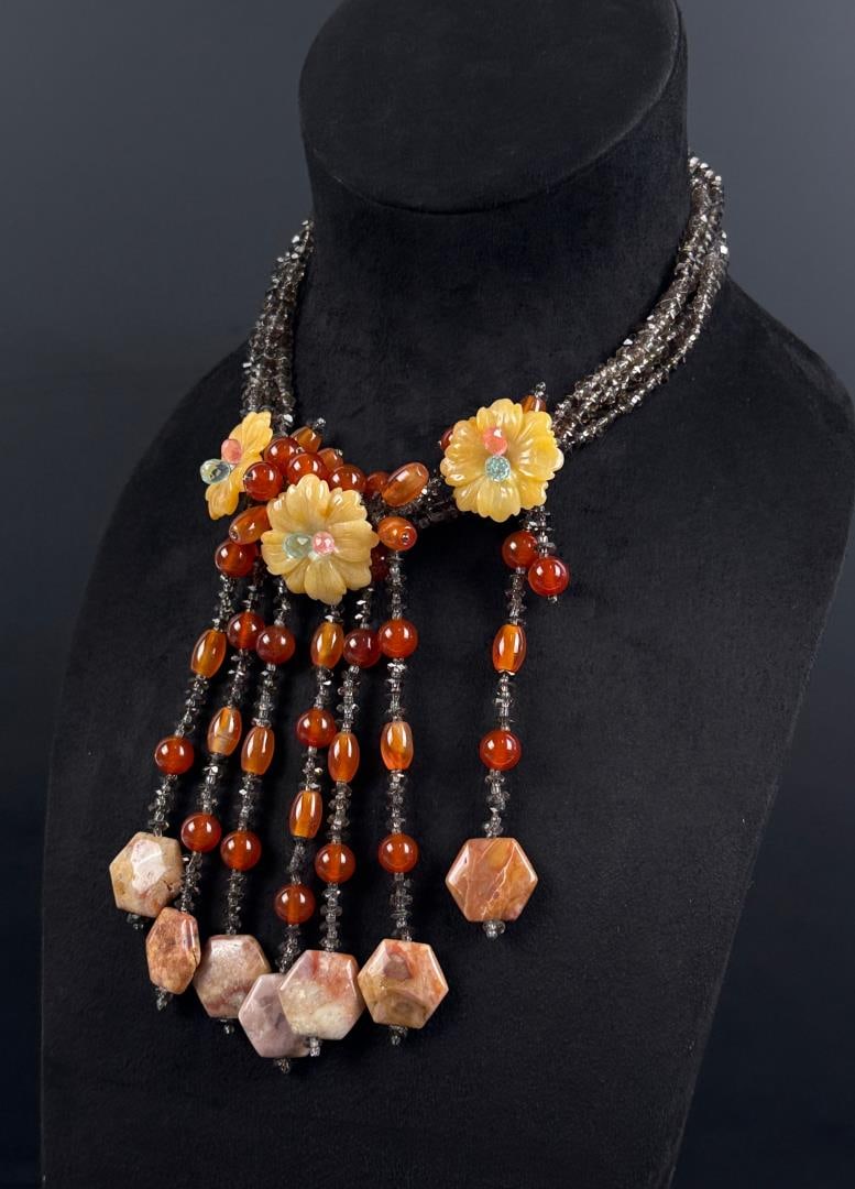 Sterling Silver Carnelian Amber Bead Necklace: Sterling clasp, 13" long as shown, 161 grams.
