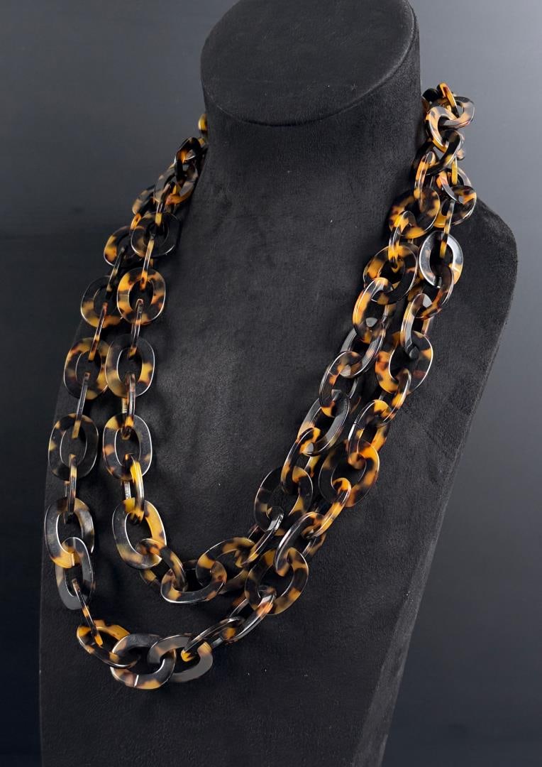 Tortoise Shell Necklace Montana Residents Only: 28 1/4" long laid out as a single strand. No sales outside of the state of Montana. Anyone attempting to purchase that resides in a different state will have their bidding privilege's revoked indefini
