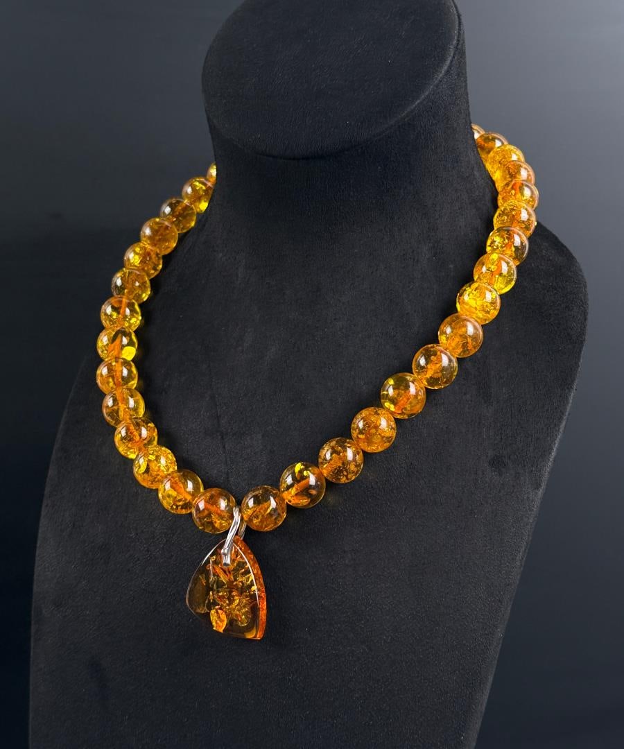 Sterling Silver Baltic Amber Necklace (1 of 5)