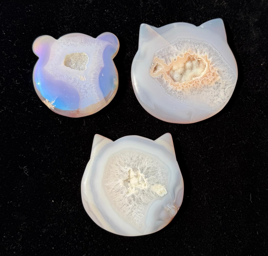 Group of Carved Agate Geode Animal Head Stones (1 of 5)