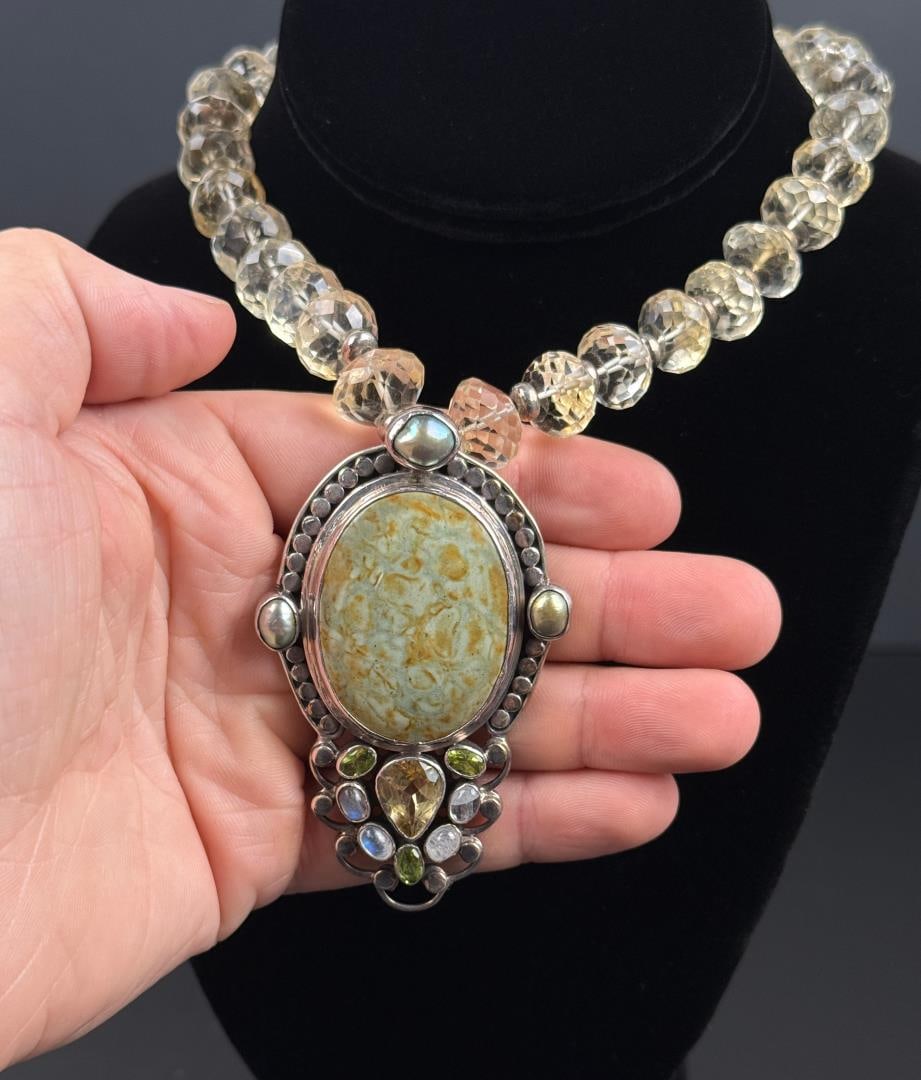 Sterling Silver Jasper Faceted Quartz Necklace: 11 3/8" long as shown. 132 grams.