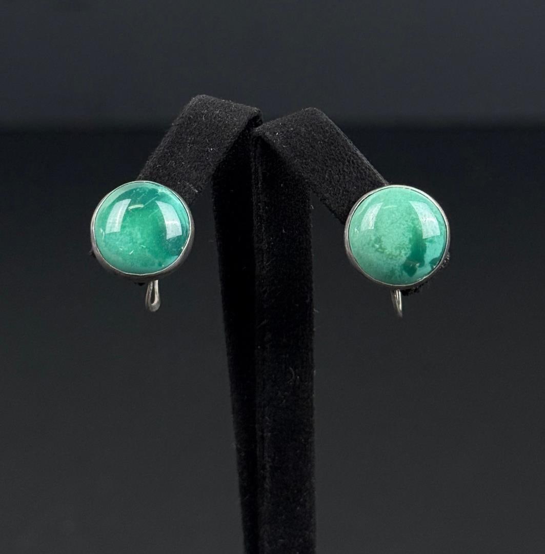 Sterling Silver Malachite Earrings: 3/8" in diameter. 3.7 grams.