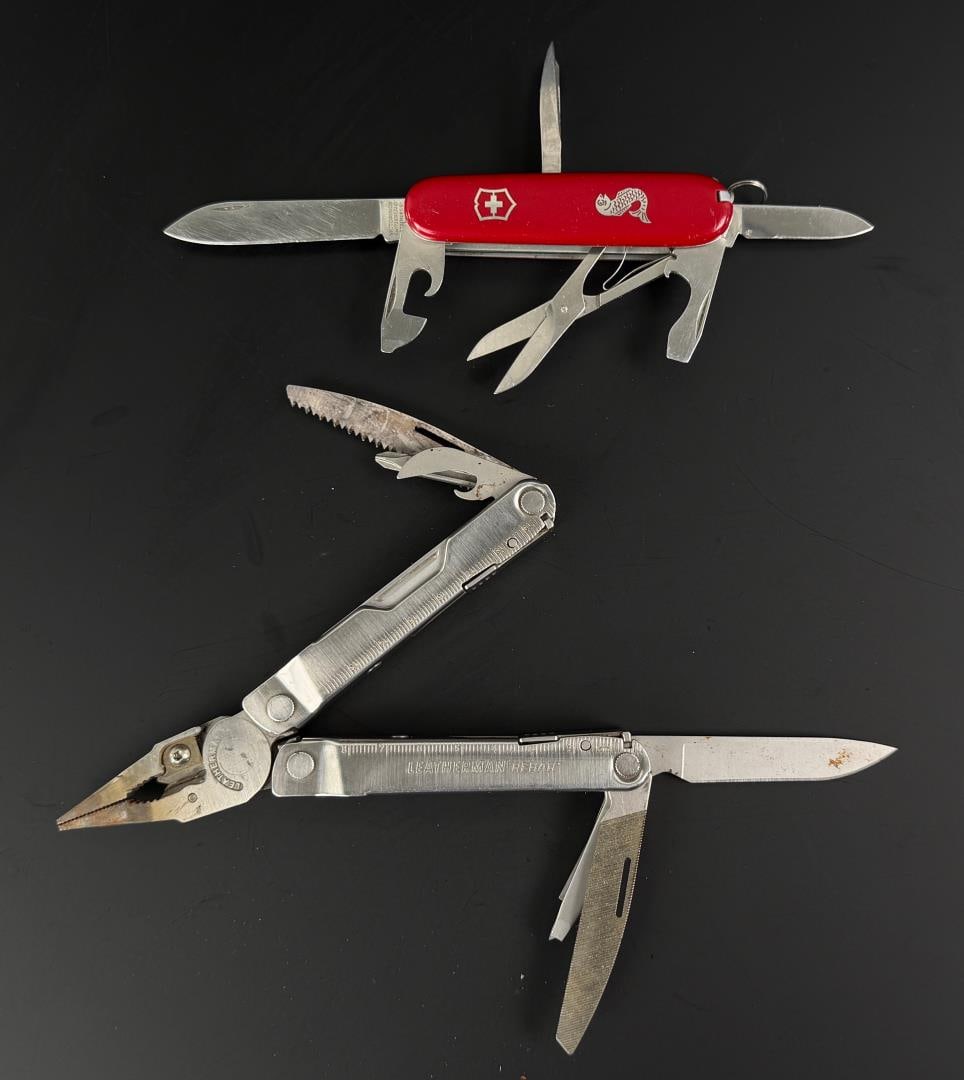 Leatherman Rebar and Victorinox Angler Multi Tools (1 of 7)