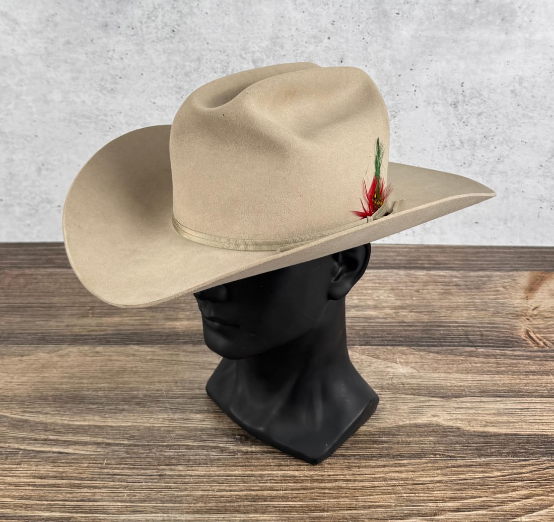 Victor Ario Great Falls Montana Bailey Cowboy Hat: Size 7 1/8.