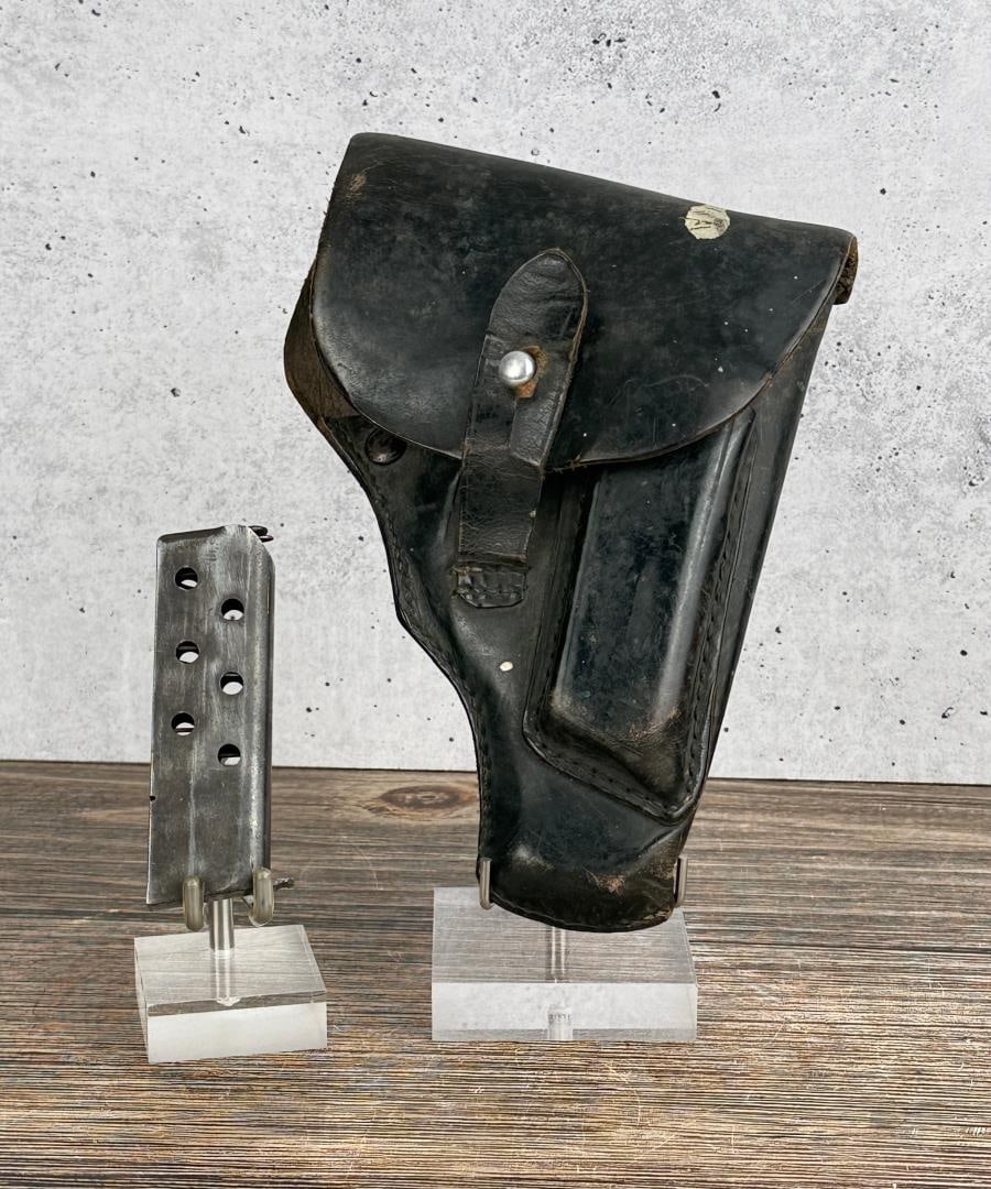 German Browning FN Holster and Magazine: Nice set.