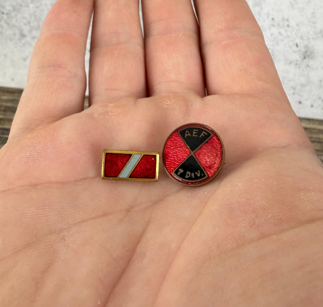 WWI WW1 Enamel Sweetheart Pins (1 of 3)