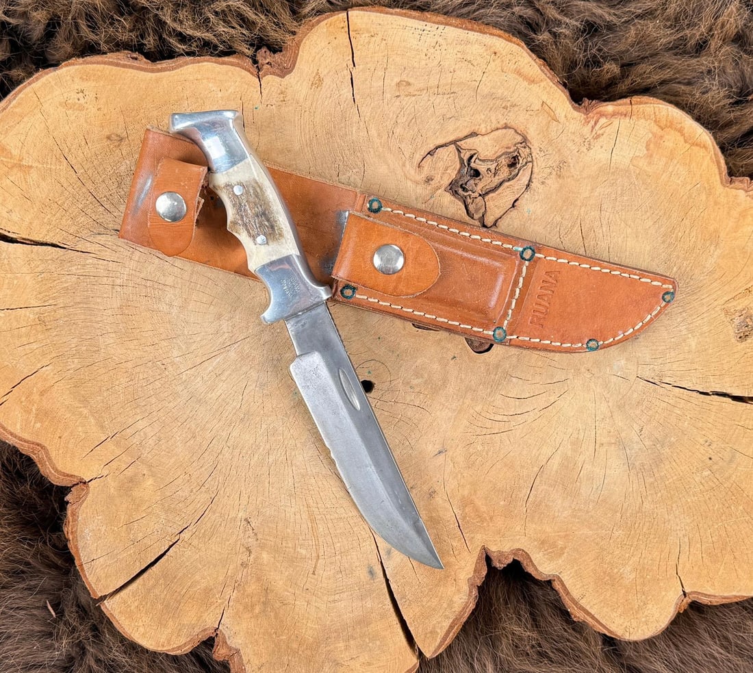 Ruana Bonner Montana 21a Deluxe Knife: Blade edge has two dimples which need to be buffed out as shown. 10 5/8" long.