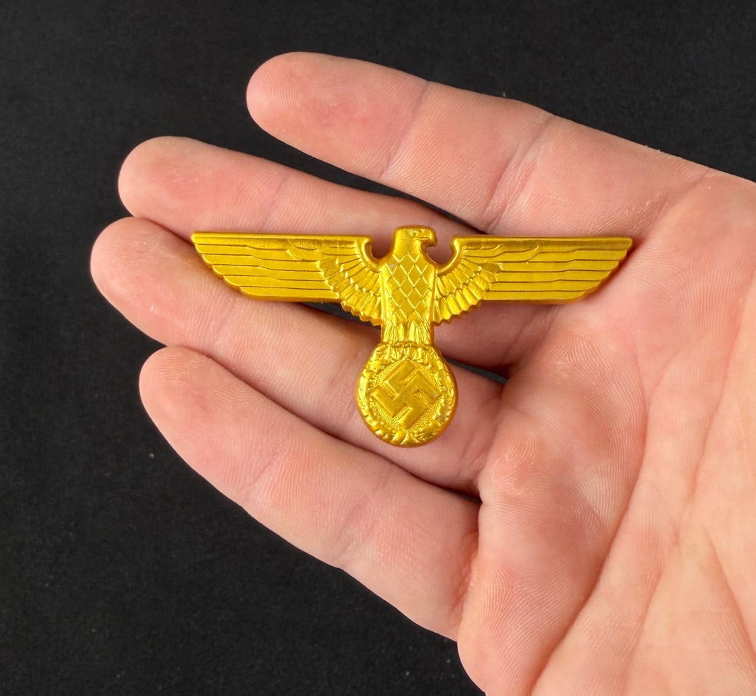 WW2 German Political Leader Visor Cap Eagle: M1/44. 1 1/4" by 2 1/2"