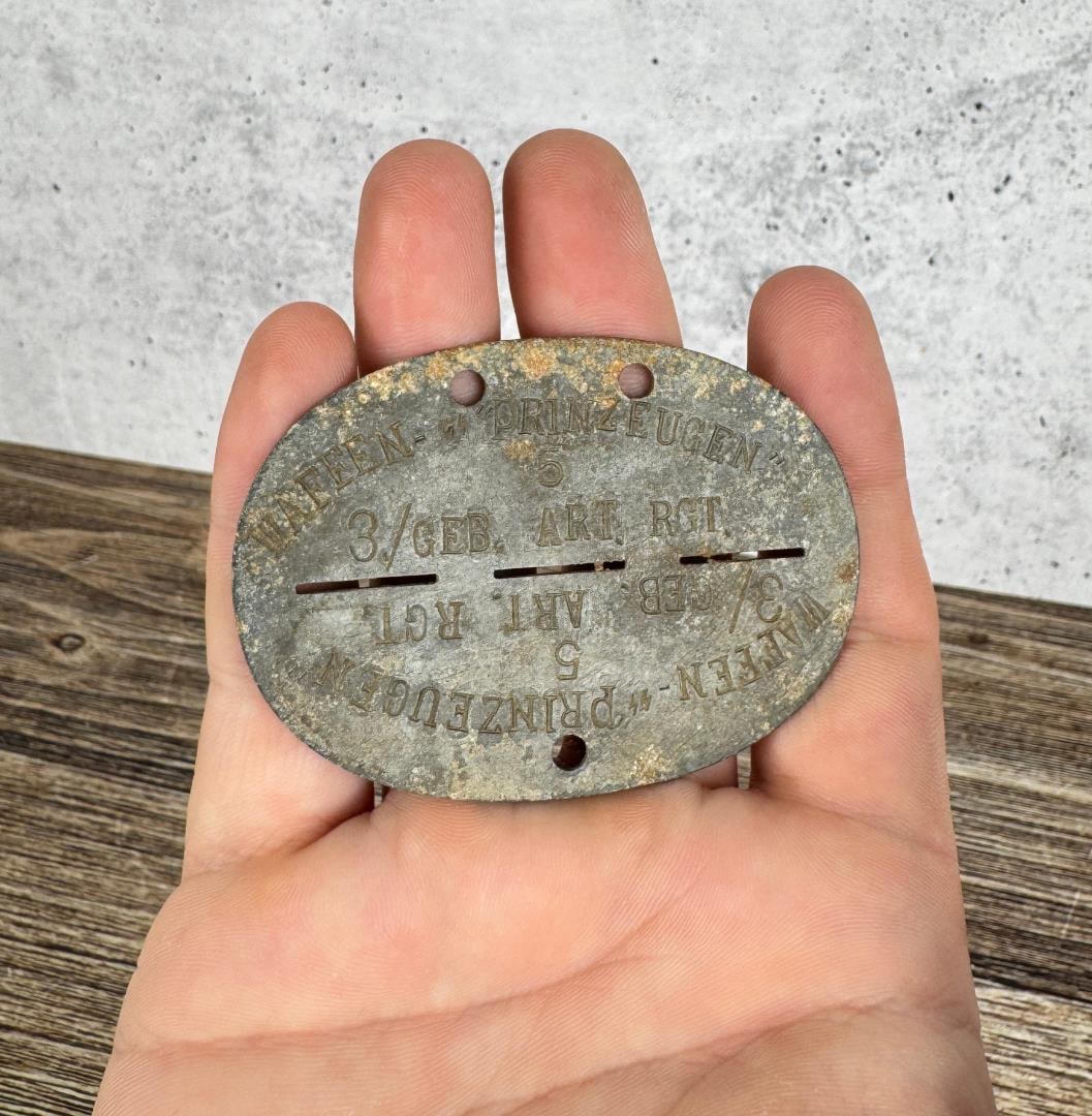 WW2 German Waffen SS Dog Tag (1 of 4)