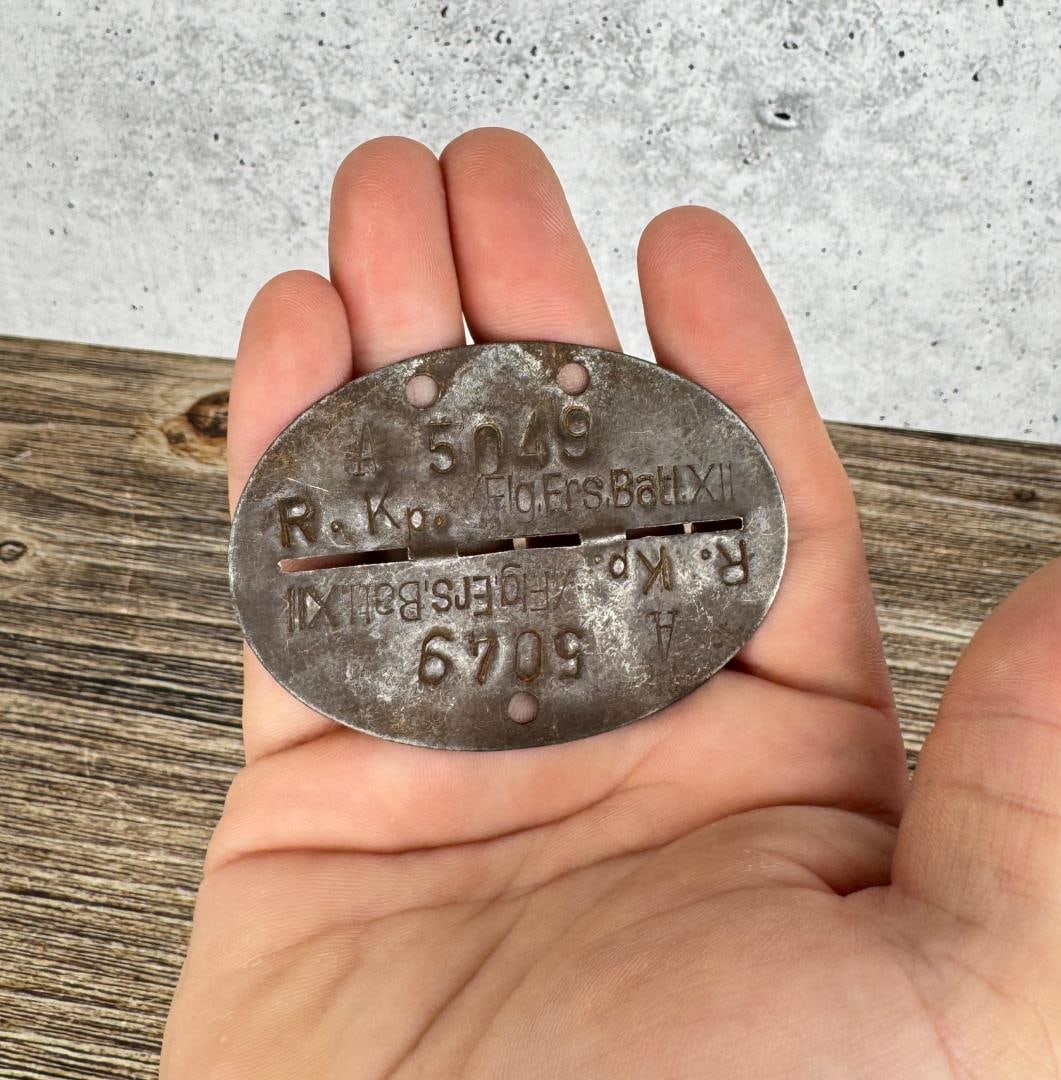 WW2 German Luftwaffe Ersatz Dog Tag: Nice example.