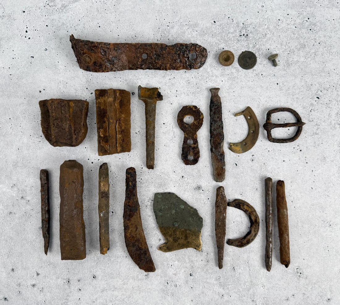 Civil War Tucker Sherrard Harness and Tack Relics (1 of 5)