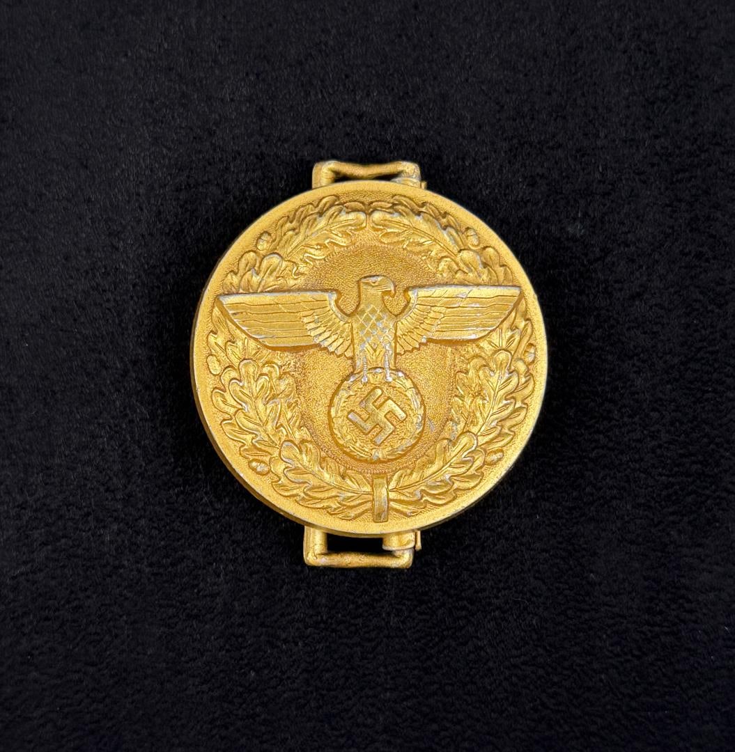 WW2 German NSDAP Political Leader Belt Buckle: 2 1/8" by 2 3/8".