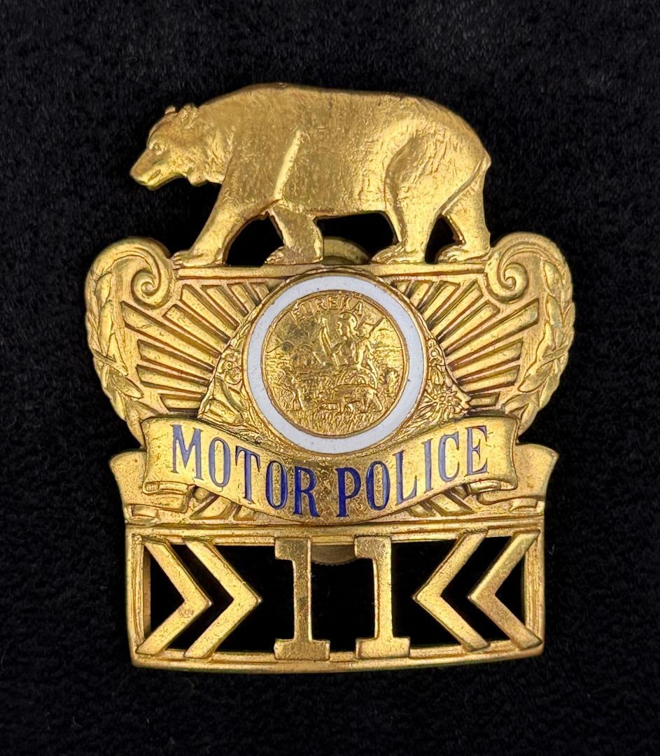 California Motor Police Bear Hat Badge (1 of 3)
