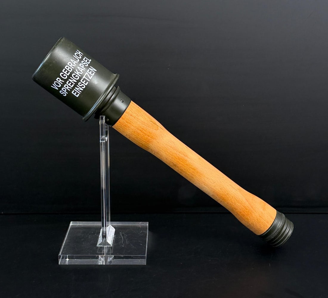 WW2 German M24 Potato Masher Stick Grenade (1 of 5)