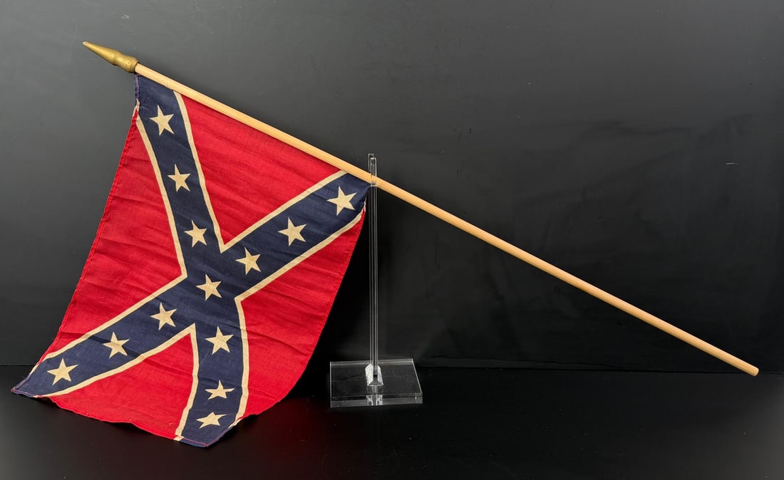 CSA Confederate Veteran Grave Marker Flag: 32" long.