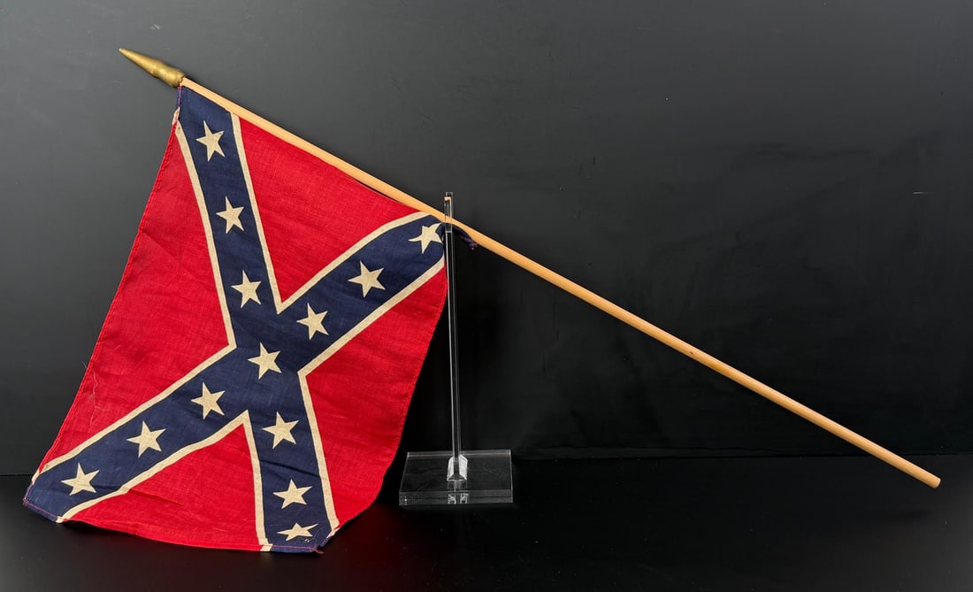 CSA Confederate Veteran Grave Marker Flag: 32" long.