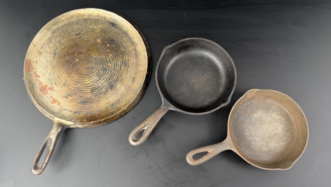 Collection of Lodge Cast Iron Skillets and Griddle (1 of 6)