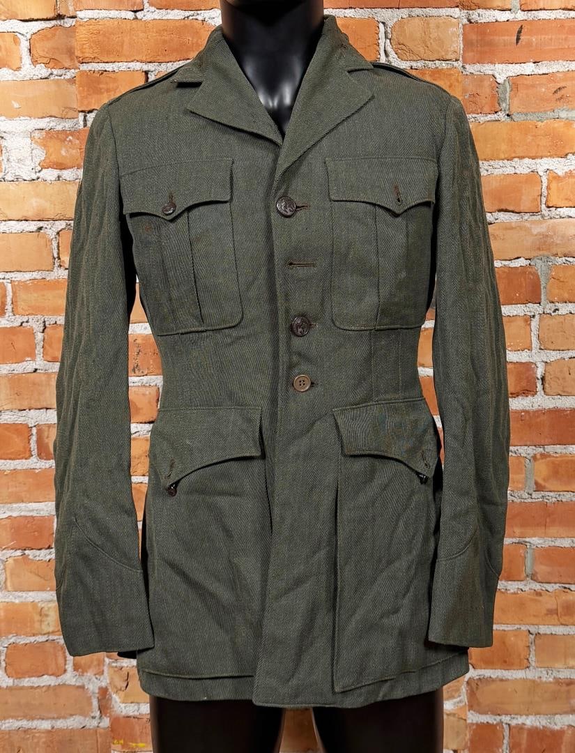 WW2 USMC Marine Corps Tailored Uniform Jacket (1 of 6)
