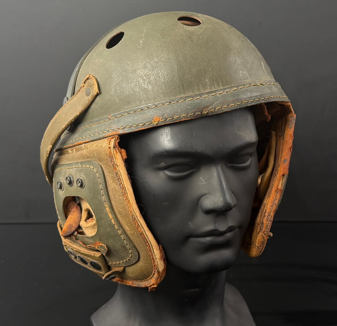 WW2 Model 1938 Rawlings US Tankers Helmet: Decent Example.