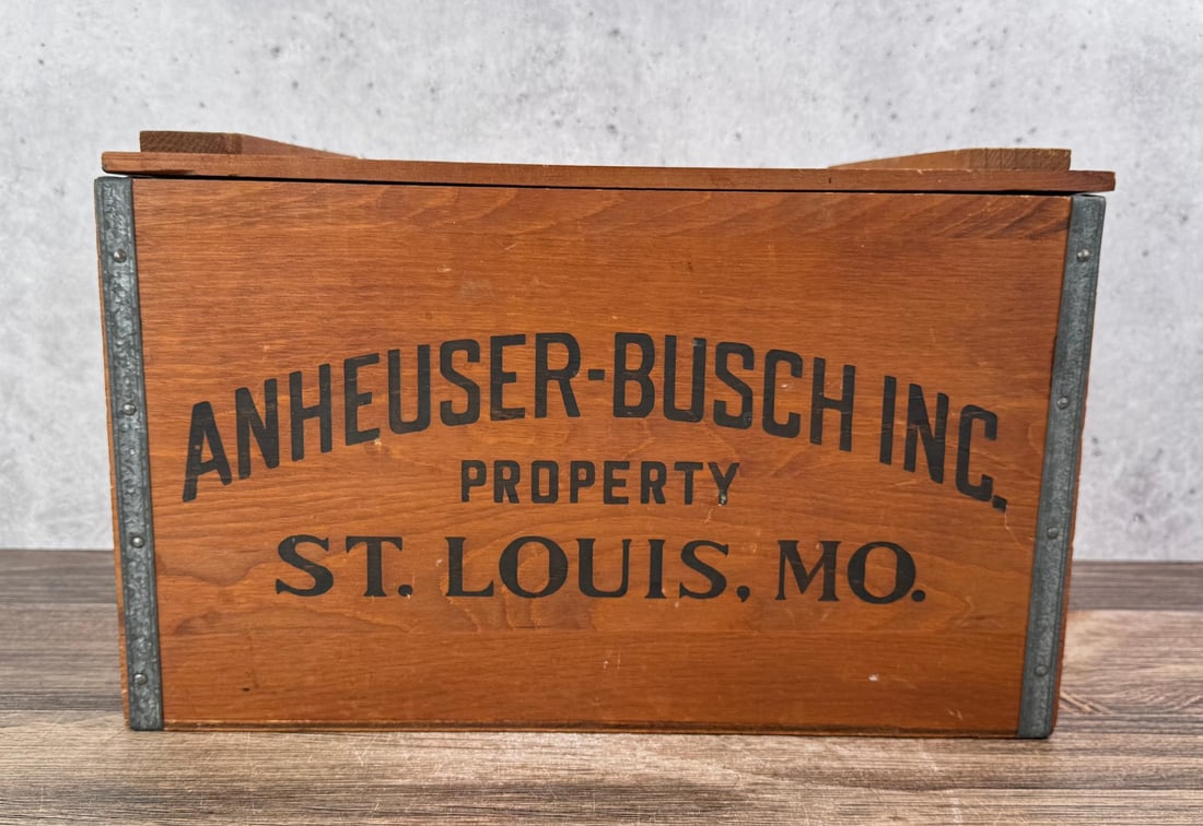 Anheuser Busch Wood Beer Crate (1 of 10)
