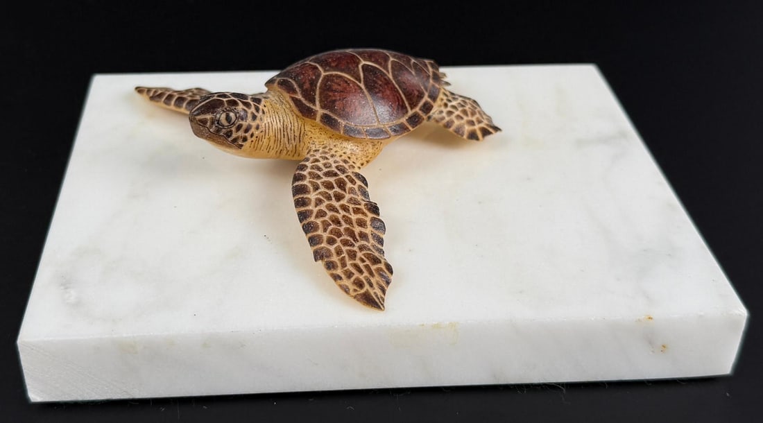 Wounan Indian Sea Turtle Tagua Nut Carving: 1" by 3 1/4" by 4 1/2"