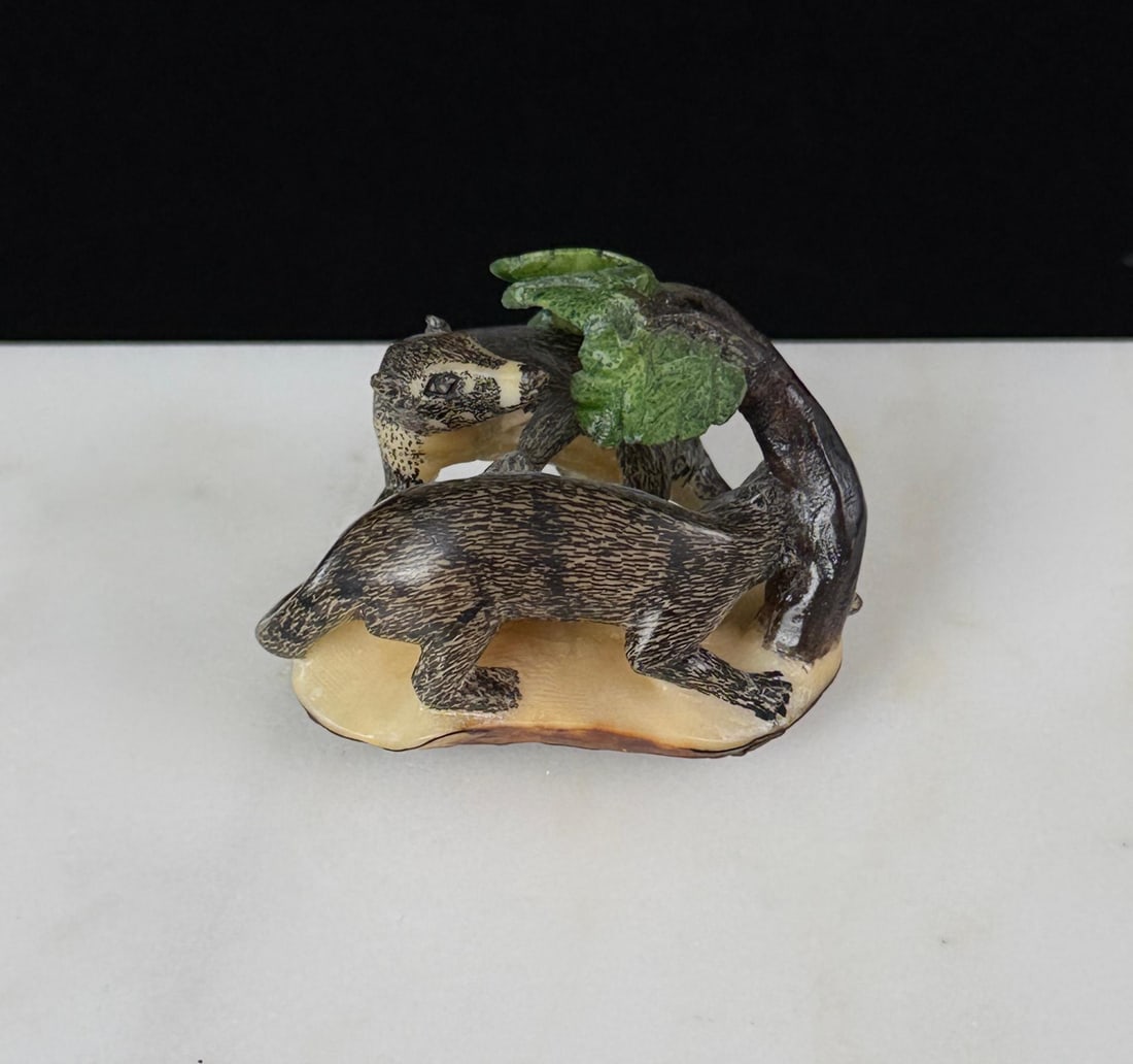 Wounan Indian Coatimundis Tagua Nut Carving (1 of 5)